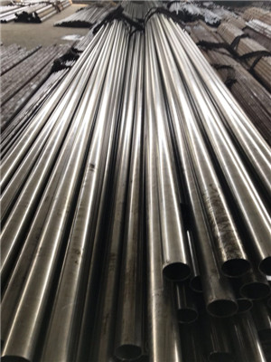 <a href=http://m.large-china.com target=_blank class=infotextkey>精密光亮管</a>